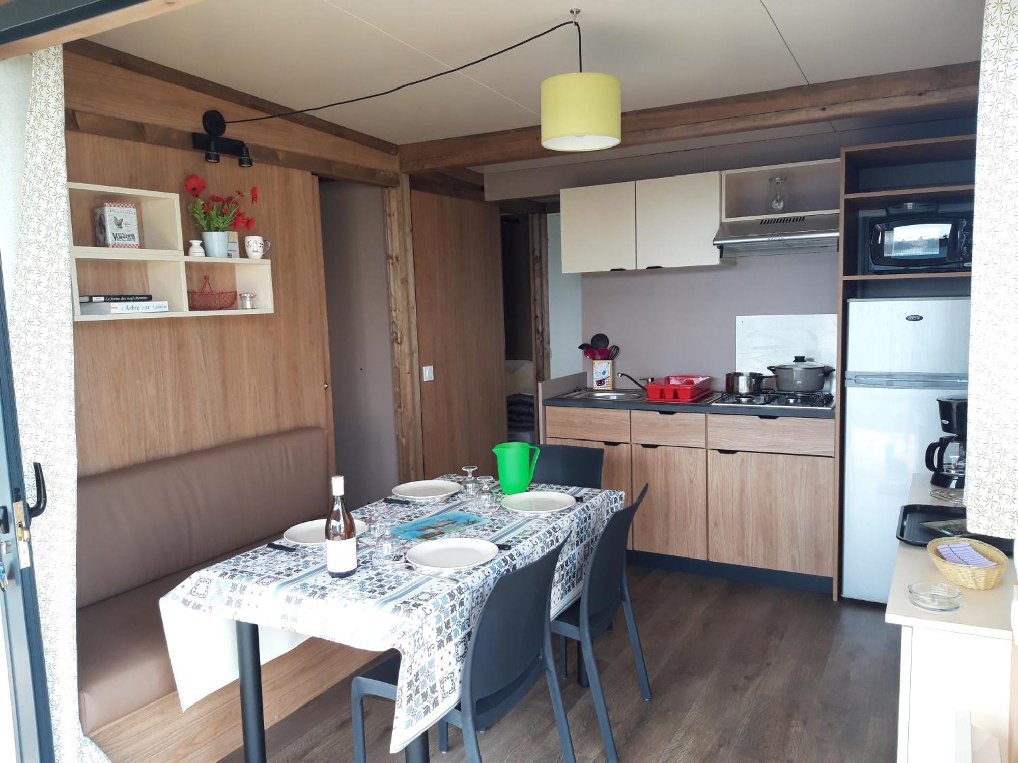 Plozévet Camping La Corniche מראה חיצוני תמונה